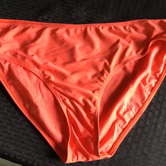 Triple strap Tankini in Coral sizes 12, 14, 16 - Picture 2 of 4